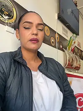 Sara-77 online show from July 2026 02:12:01 PM