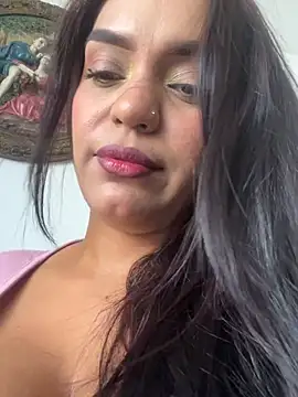 Snapshot of Sara-77 chatting on June 2026 07:57:02 PM Sara-77 online show from June 2026 07:57:02 PM