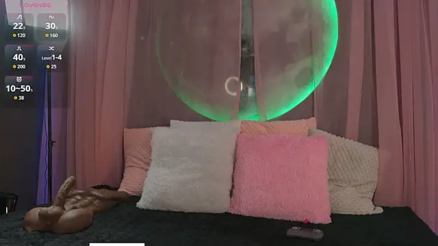 Skyler ferrer online show from February 2026 05:24:01 PM