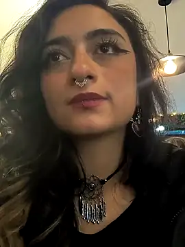 Lila Desiree online show from February 2025 02:05:02 AM
