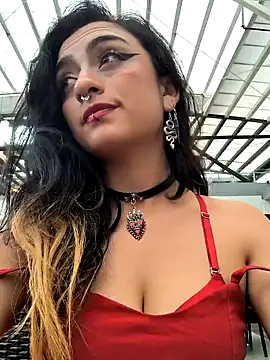 Lila Desiree online show from January 2025 08:31:02 PM