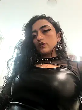 Lila Desiree online show from March 2026 04:46:01 PM