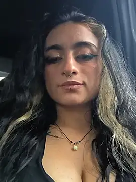 Lila Desiree online show from July 2026 11:02:01 PM