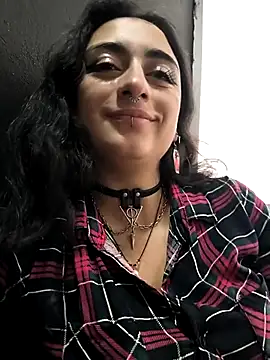 Lila Desiree online show from June 2026 05:10:02 PM
