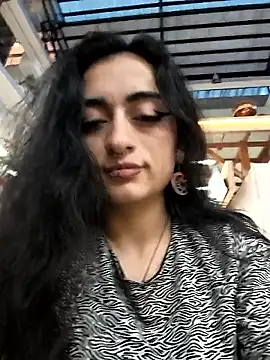 Lila Desiree online show from March 2026 11:12:02 PM