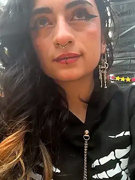 Lila Desiree online show from March 2025 05:28:02 PM
