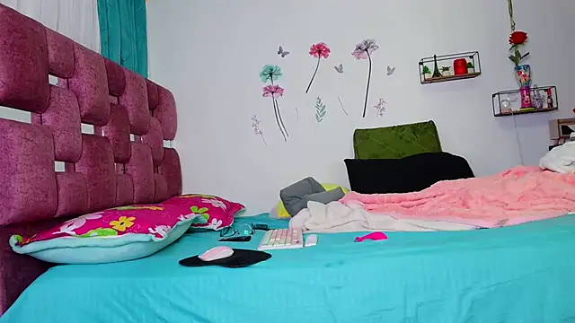 ScarletthJhonson- online show from May 2026 11:11:01 PM