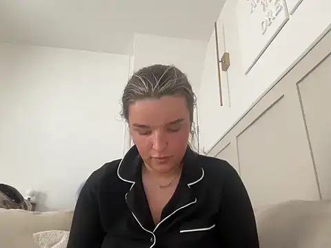 maisiesmithx online show from September 2025 10:06:02 AM