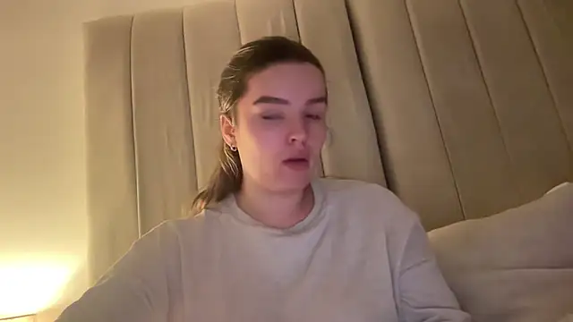 maisiesmithx online show from March 2026 12:44:02 AM