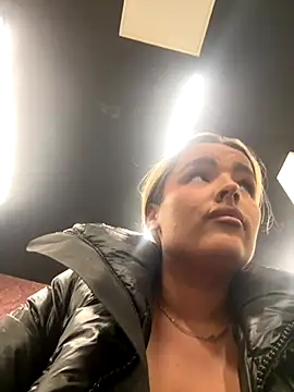 maisiesmithx online show from October 2025 04:14:01 AM