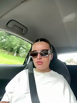 maisiesmithx online show from June 2026 01:49:02 PM
