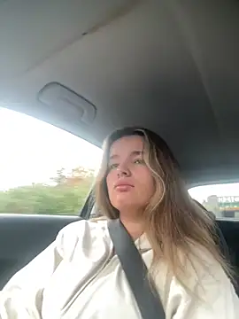 maisiesmithx online show from November 2025 12:21:02 PM