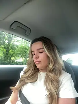 maisiesmithx online show from June 2026 08:25:01 AM