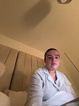 maisiesmithx online show from February 2026 06:19:02 AM