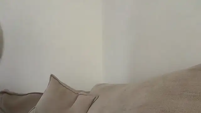 maisiesmithx online show from March 2026 04:30:01 PM