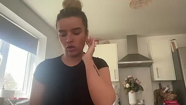 maisiesmithx online show from June 2026 09:59:02 AM
