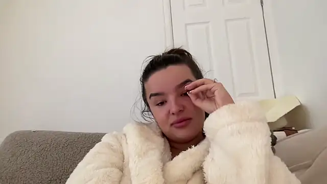 maisiesmithx online show from February 2025 12:22:02 PM