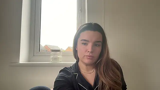 maisiesmithx online show from January 2026 01:40:01 PM