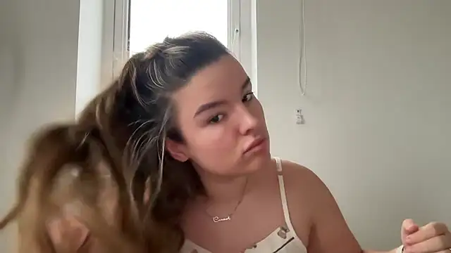 maisiesmithx online show from January 2026 12:30:01 PM