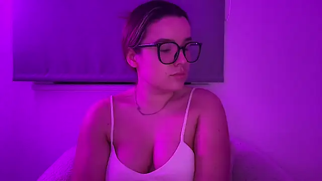 maisiesmithx online show from January 2026 07:18:01 PM