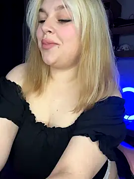 Snapshot of angel_stella chatting on November 2025 08:09:02 PM angel stella online show from November 2025 08:09:02 PM