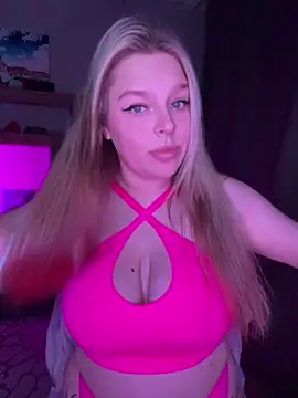 Snapshot of angel_stella chatting on March 2025 08:21:02 PM angel stella online show from March 2025 08:21:02 PM