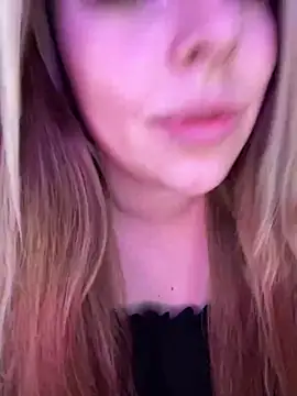 Snapshot of angel_stella chatting on February 2025 09:14:02 PM angel stella online show from February 2025 09:14:02 PM