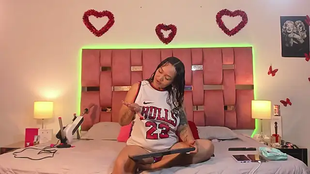 Betzabeth-Miller online show from November 2025 03:07:01 AM