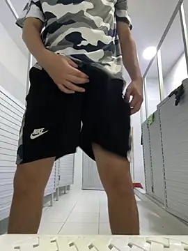 Erick-90 online show from November 2025 12:22:01 AM