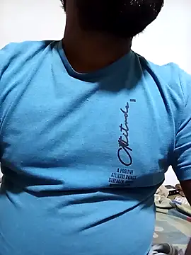 Nogeris20 online show from February 2026 04:18:01 PM