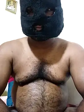 Nogeris20 online show from December 2025 04:09:02 PM