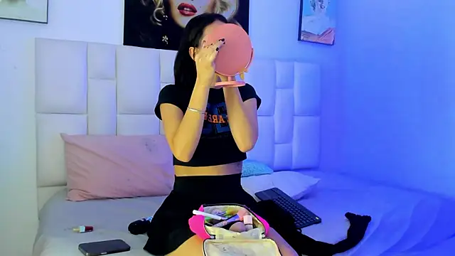Antonella Fontanna online show from February 2025 04:13:01 AM