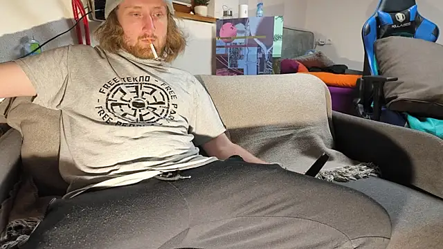 DrownMentallyyy online show from March 2025 10:09:02 PM