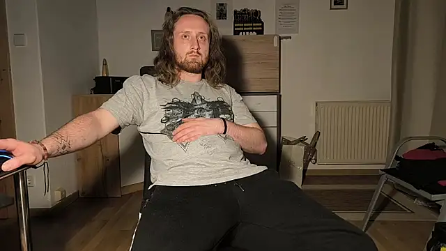 DrownMentallyyy online show from November 2025 08:47:02 PM