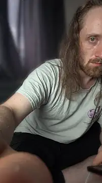 DrownMentallyyy online show from May 2026 10:31:02 AM