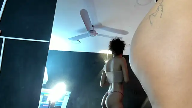 YayaHilton online show from February 2026 04:42:02 AM