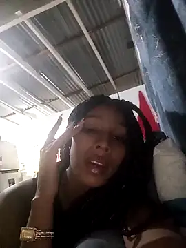 YayaHilton online show from March 2026 09:40:01 PM