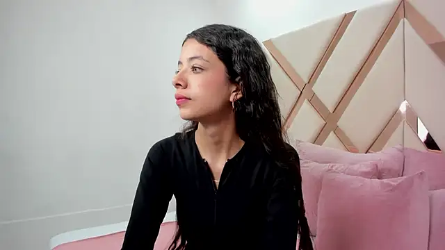 coraltaylor online show from March 2025 04:37:01 PM