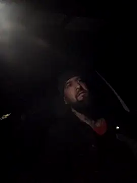 Beardedtattood online show from December 2025 08:17:02 AM