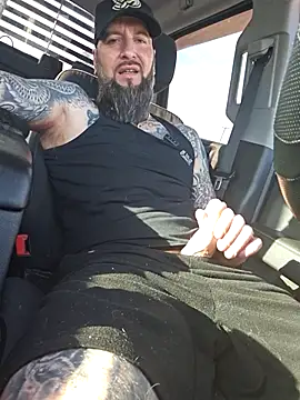 Beardedtattood online show from May 2026 11:41:02 AM
