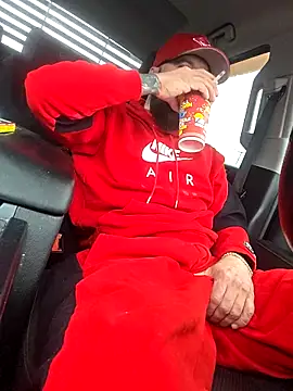 Beardedtattood online show from March 2026 12:32:01 PM