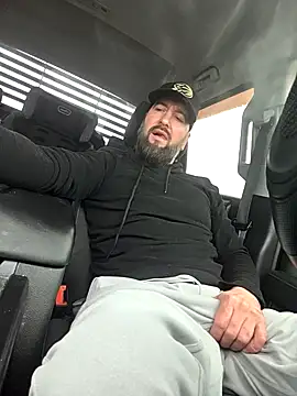 Beardedtattood online show from March 2026 12:32:02 PM