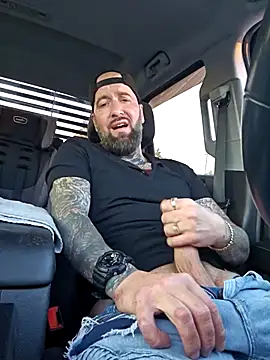 Beardedtattood online show from September 2025 11:32:02 AM