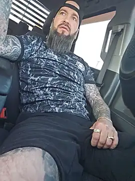 Beardedtattood online show from June 2026 10:16:01 AM