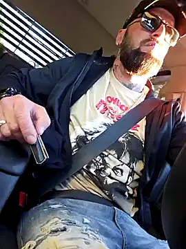 Beardedtattood online show from September 2025 11:49:02 AM