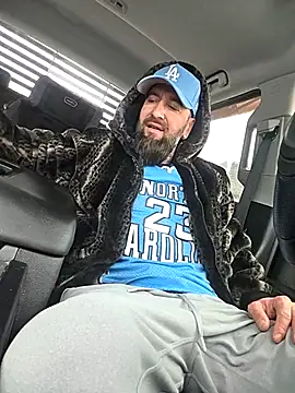 Beardedtattood online show from January 2026 02:42:01 PM