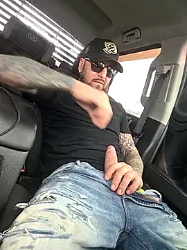 Beardedtattood online show from January 2026 02:54:02 PM