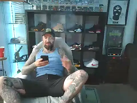 Beardedtattood online show from September 2025 12:15:01 PM