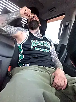 Beardedtattood online show from April 2026 10:50:02 AM