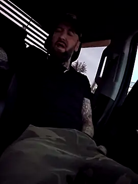 Beardedtattood online show from September 2025 11:05:01 AM